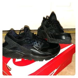 Women’s Hurrache Run